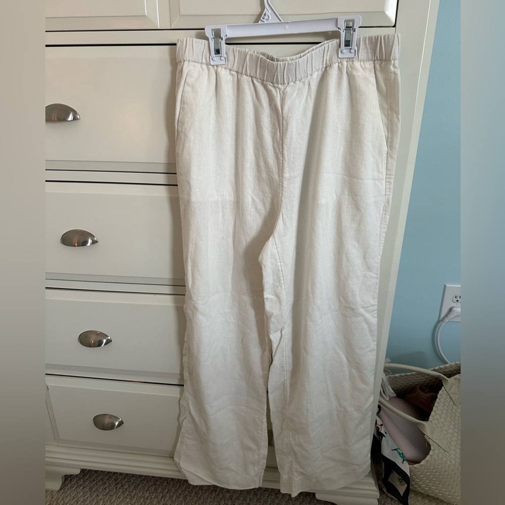 White linen pants from banana republic